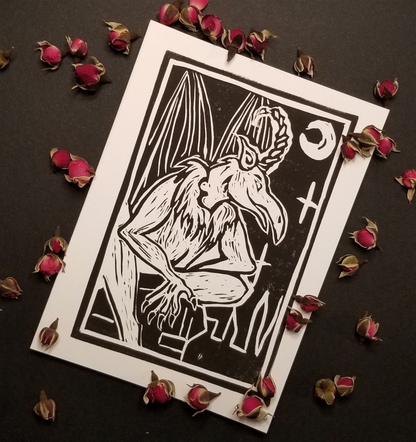 October 2022 Lino Roundup - Vlad Hat -                                         #original_alt_text#                                    