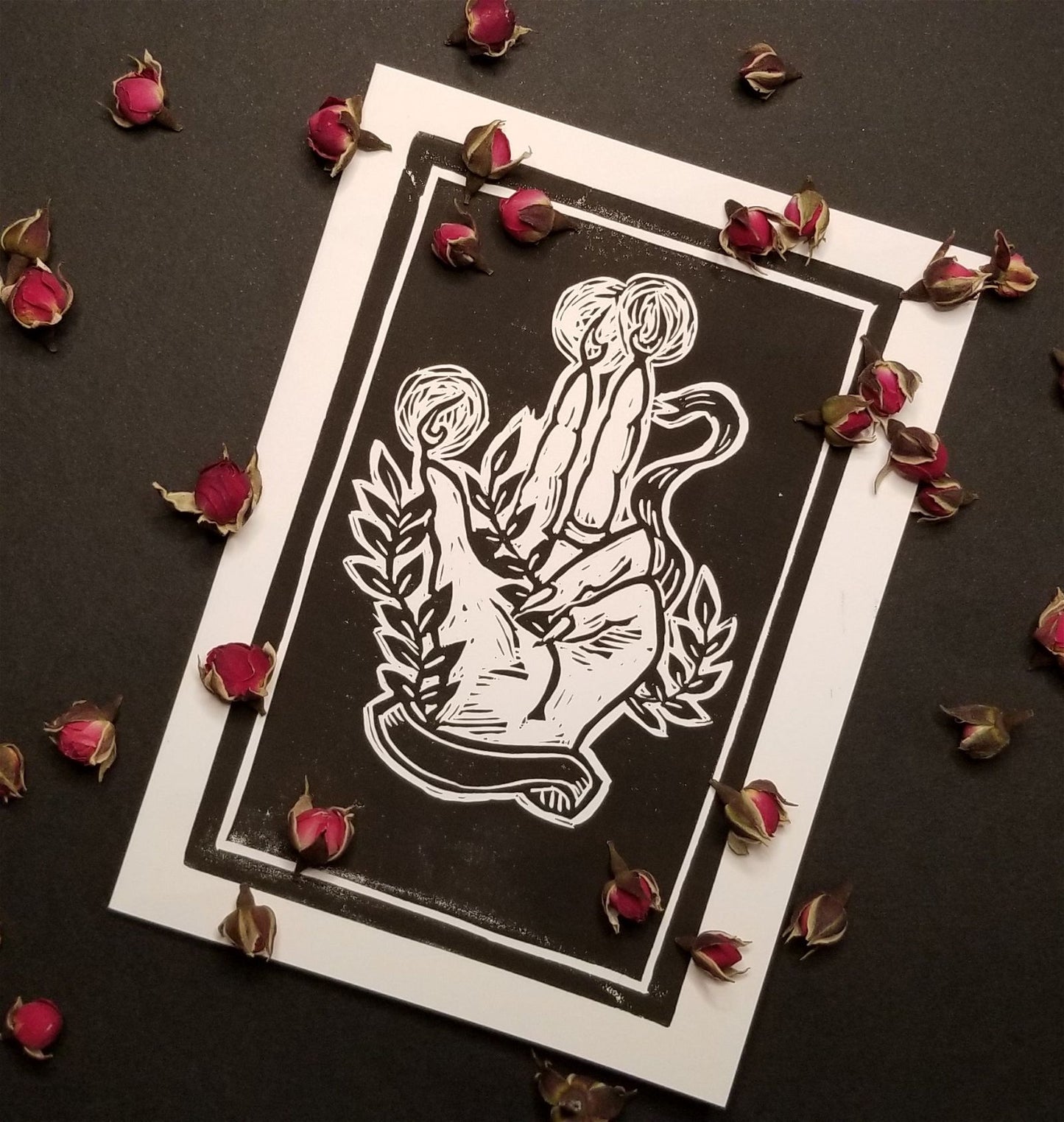 October 2022 Lino Roundup - Vlad Hat -                                         #original_alt_text#                                    